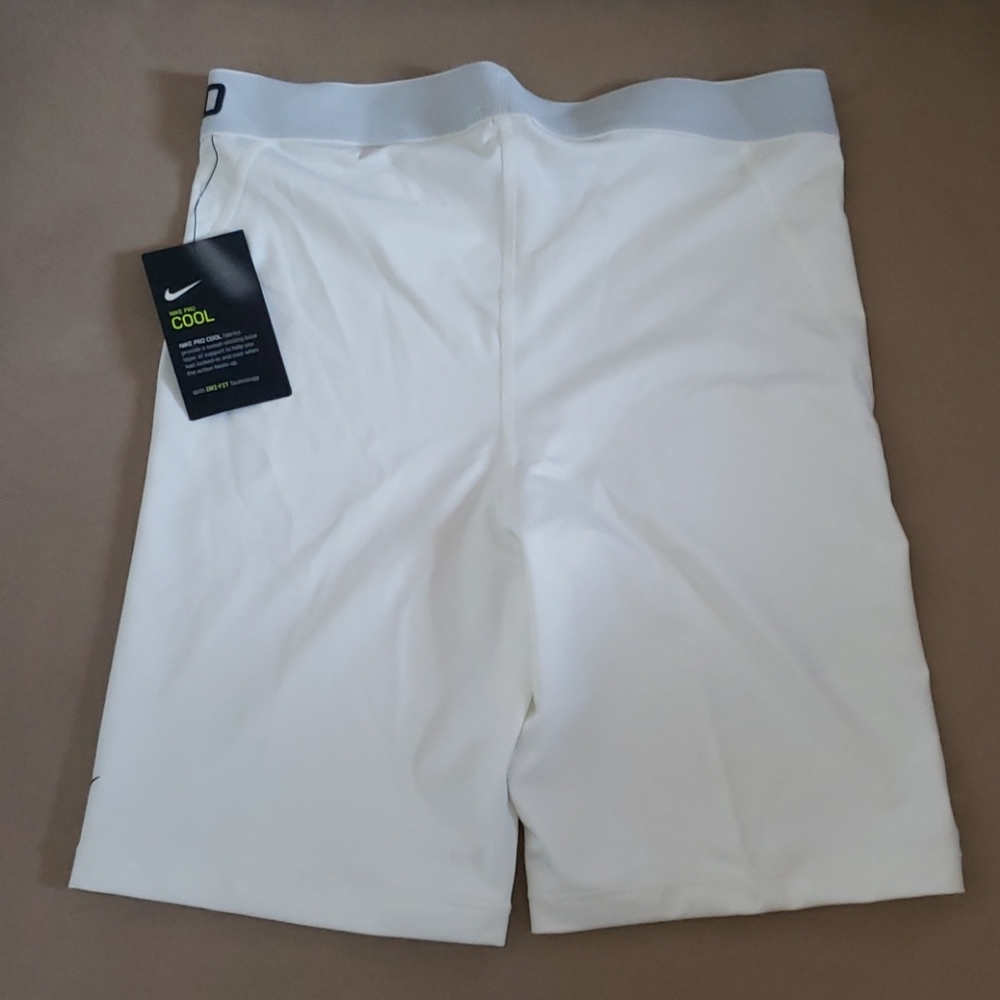 Nike Pro Cool Dri Fit Womens Shorts - Picture 2 of 5